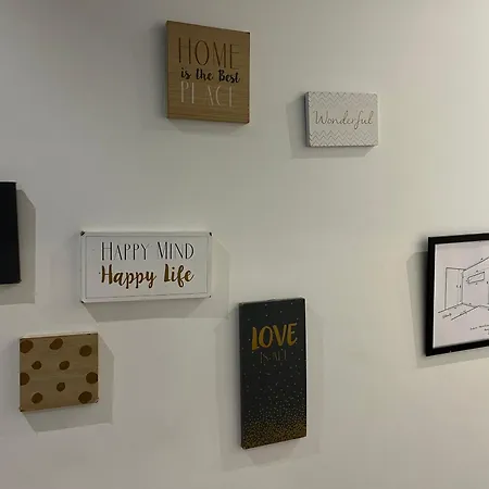 Les Ames Heureuses By La Cle Des Expos In