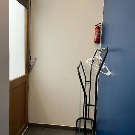 Les Ames Heureuses By La Cle Des Expos In *