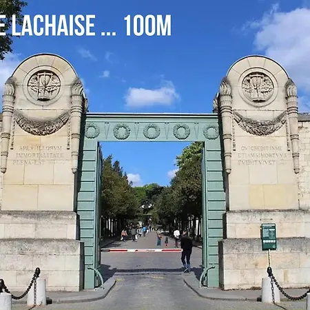 Les Ames Heureuses-pere Lachaise-wifi By La Cle Des Expos In Paryż